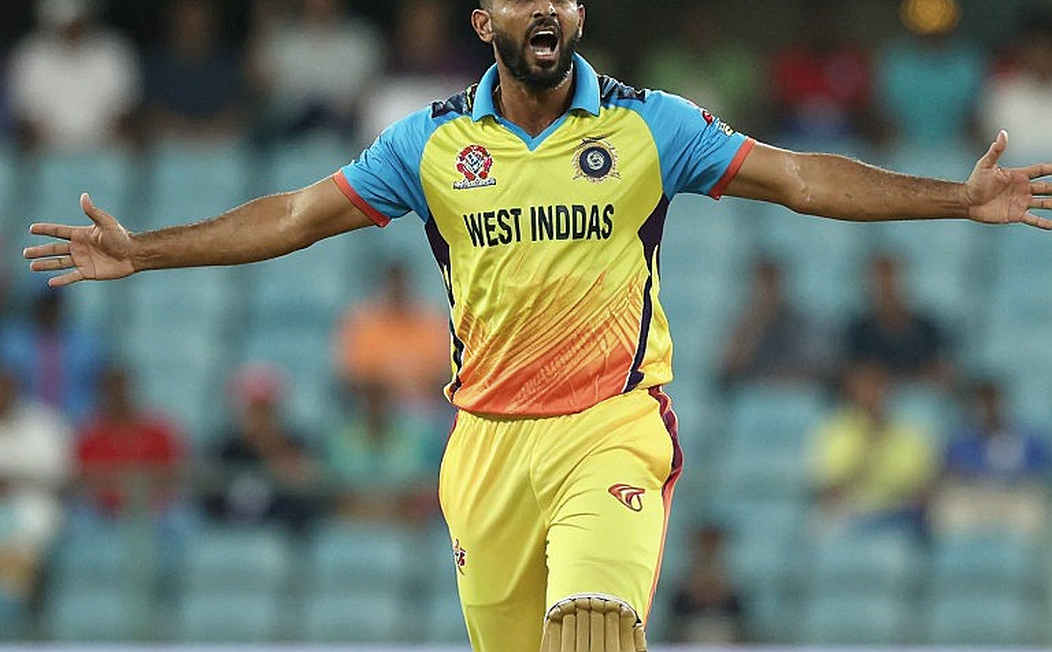নিলাম শেষ, দরজা একটু খোলা: ডি-থ্রি-র বাড়তি খেলোয়াড় আর ১৪৯ জনের হিসাব